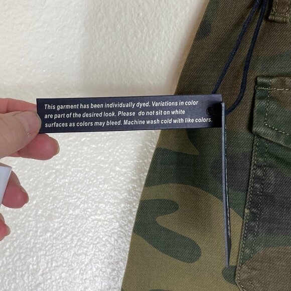 BLANKNYC Camo Mini Skirt Raw Hem NWT - Picture 8 of 12